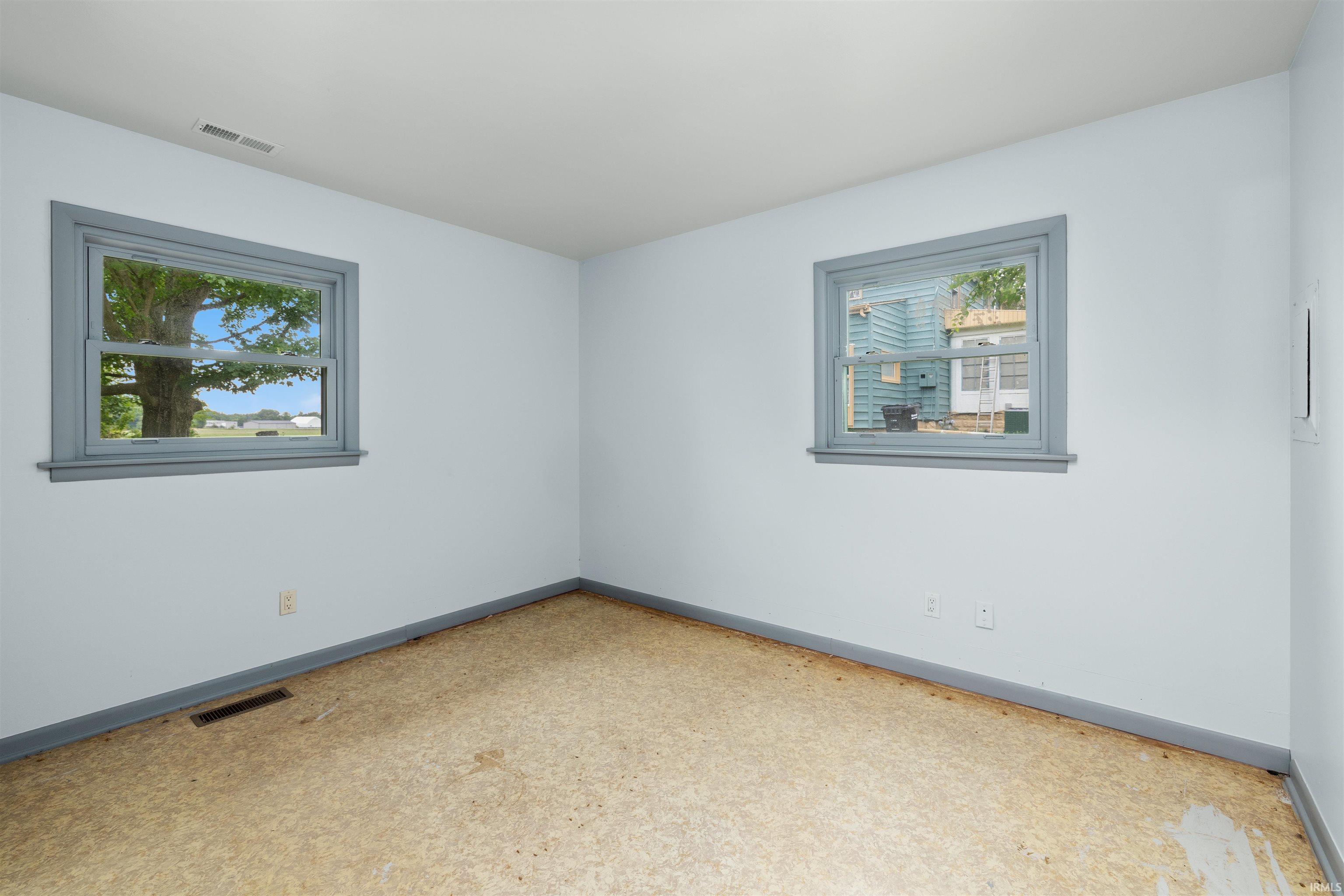 720 North Wayne Street Waterloo, IN 46793 - Photo 13 of 24