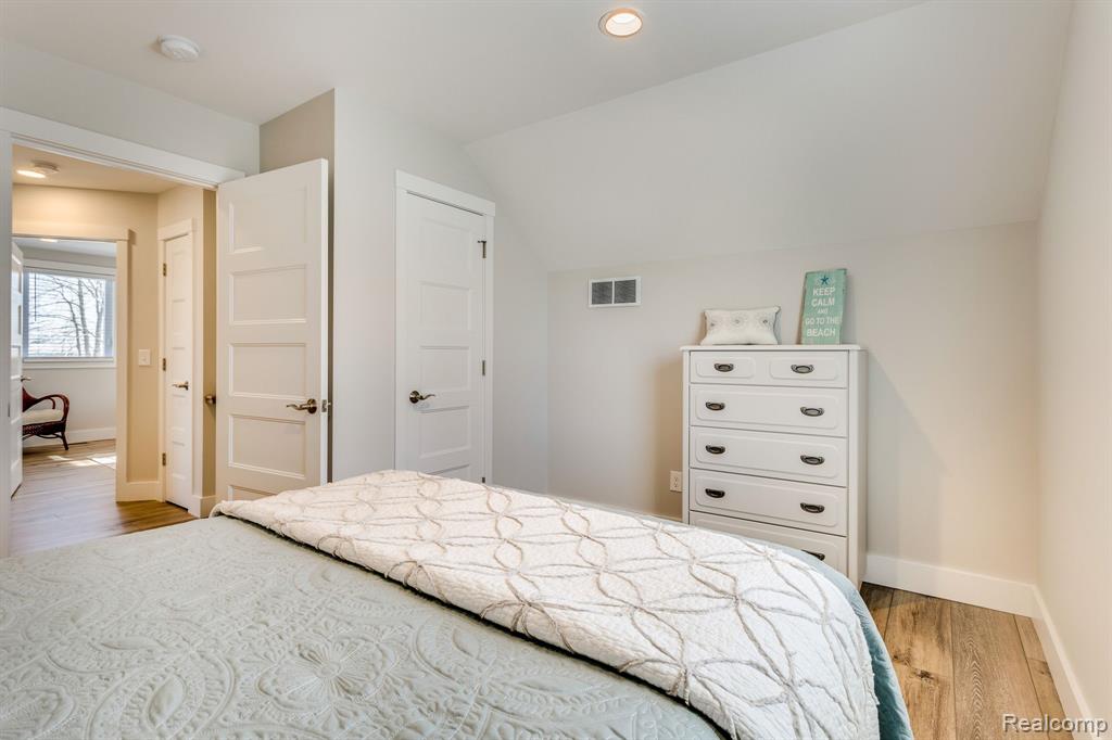 7485 Maplewood Road Lexington, MI 48450 - Photo 11 of 27