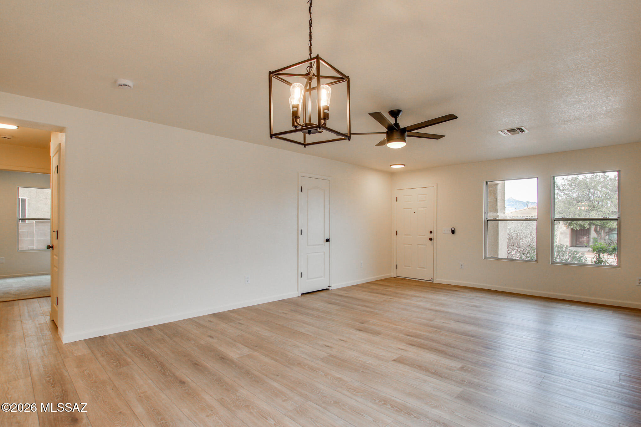 9410 East Grapevine Spring Place Tucson, AZ 85710 - Photo 15 of 37 photo-20163