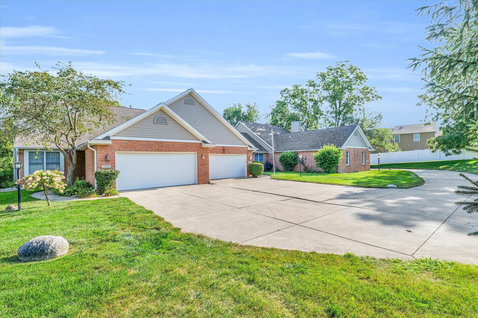 1726 Tin Cup Road Mahomet, IL 61853 - Photo 3 of 43 Gallery Image 3