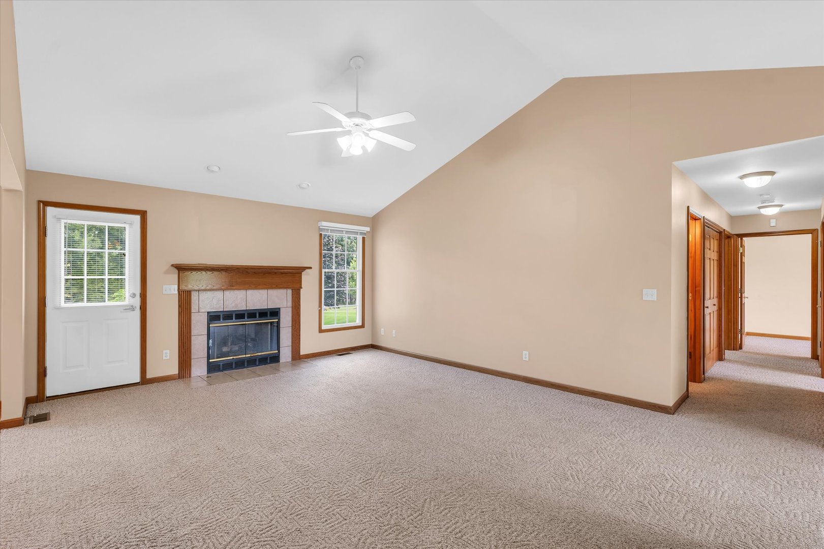 1726 Tin Cup Road Mahomet, IL 61853 - Photo 10 of 43 Gallery Image 10