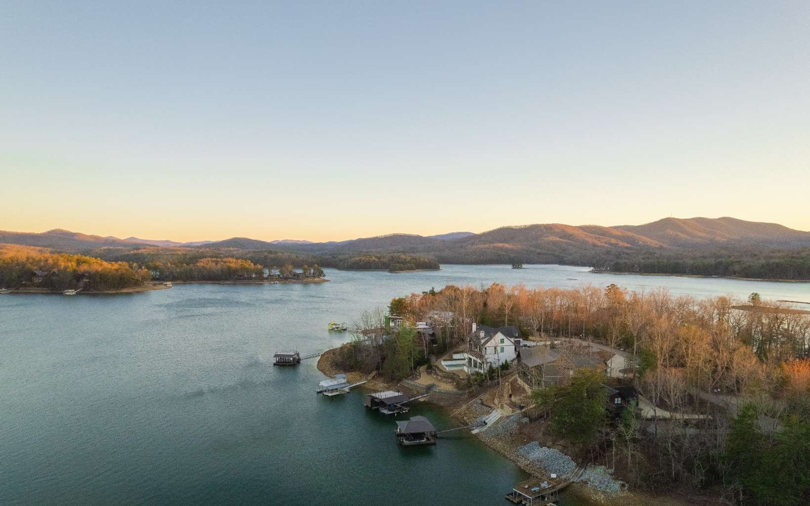 102 Azure Point Blue Ridge, GA 30513 - Photo 10 of 73 Additional View