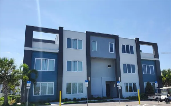 $299,900 | 7740 Sandy Ridge Drive, Unit 102, Reunion, FL 34747