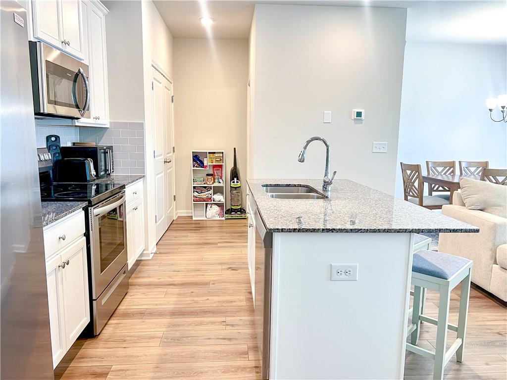 6321 Rosetta Drive Atlanta, GA 30331 - Photo 6 of 29