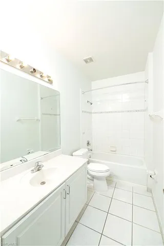 $2,850 | Undisclosed Address, Naples, FL 34119