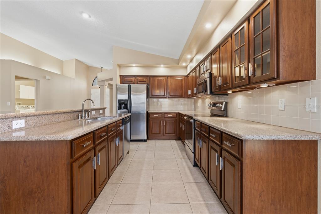 488 Fort Mill Lane Spring Hill, FL 34609 - Photo 16 of 40