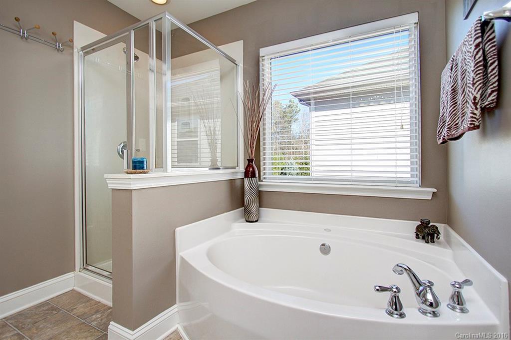 9313 Seamill Road, Unit 97 Charlotte, NC 28278 - Photo 12 of 24 Gallery Image 12