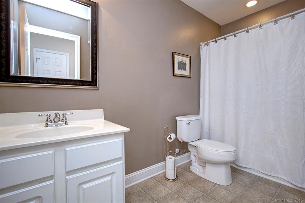 9313 Seamill Road, Unit 97 Charlotte, NC 28278 - Photo 15 of 24 Gallery Image 15