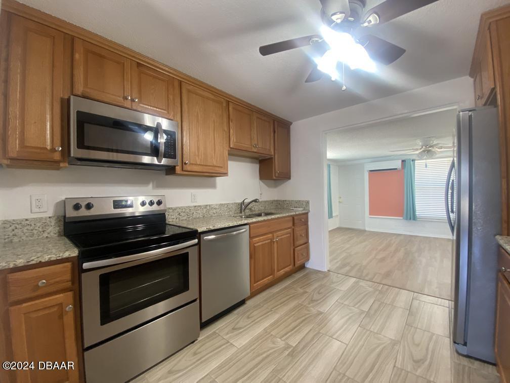 19 Rivershore Drive Ormond Beach, FL 32176 - Photo 5 of 21 IMG_9513