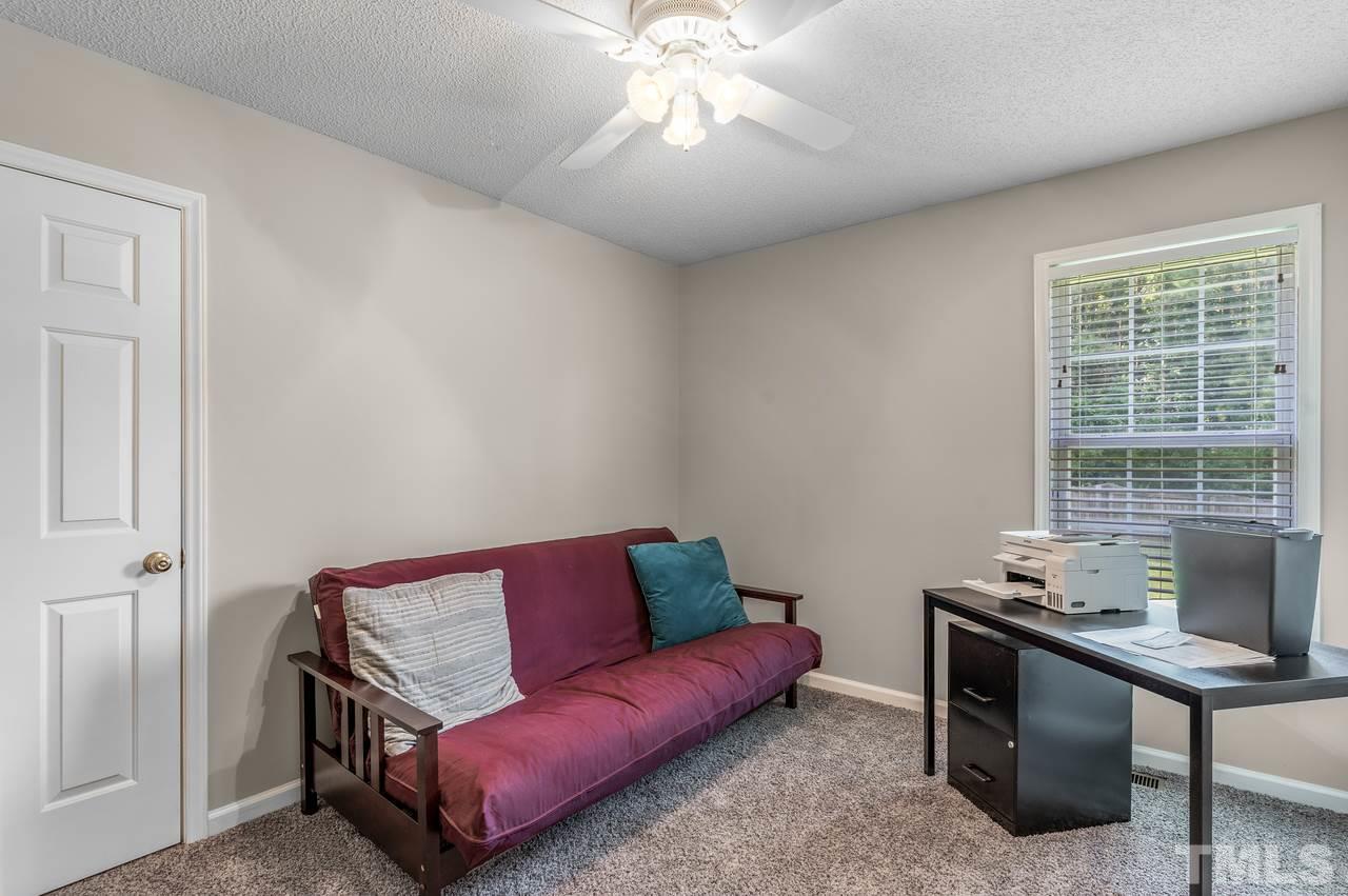 135 Ridge Way Lane Clayton, NC 27520 - Photo 19 of 30 Gallery Image 19