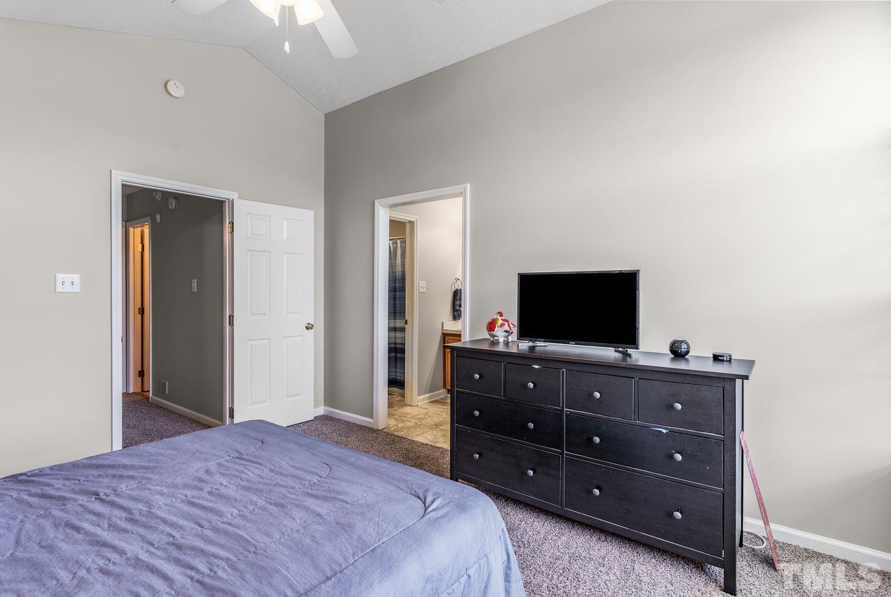 135 Ridge Way Lane Clayton, NC 27520 - Photo 28 of 30 Gallery Image 28
