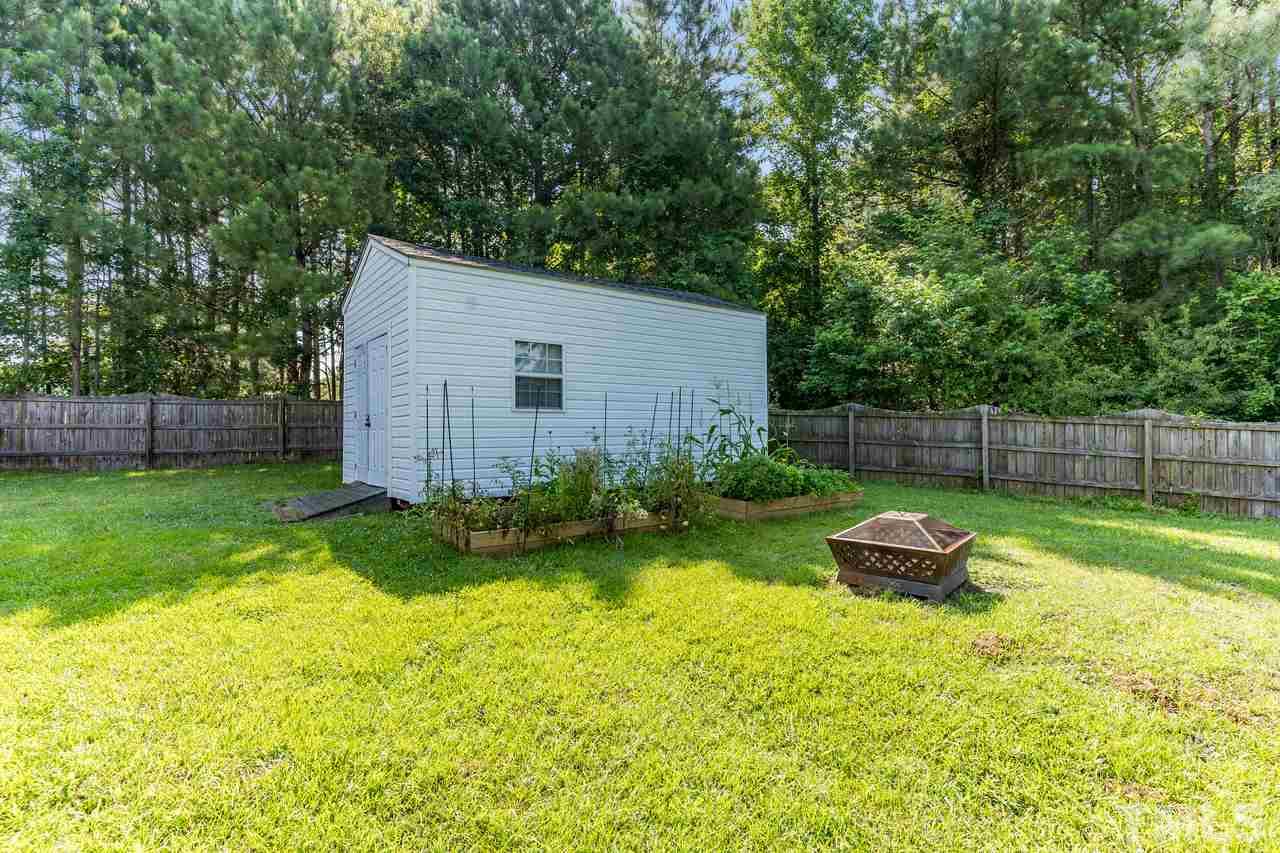 135 Ridge Way Lane Clayton, NC 27520 - Photo 9 of 30 Gallery Image 9