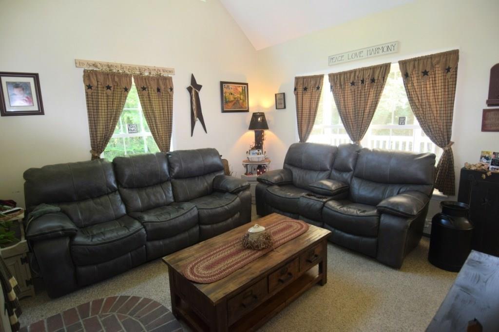82 Halls Bridge Road Canaan, ME 04924 - Photo 9 of 29 Living room