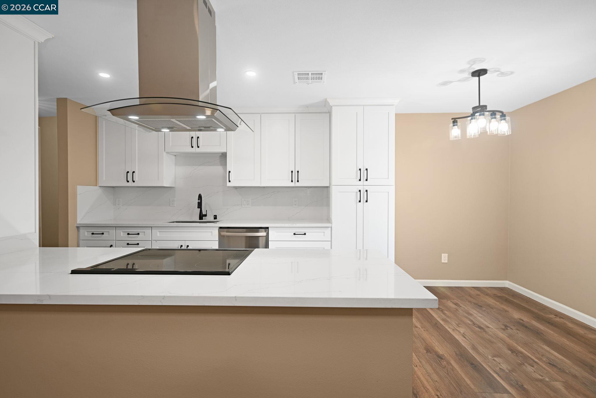 825 Oak Grove Road, Unit 16 Concord, CA 94518 - Photo 7 of 31