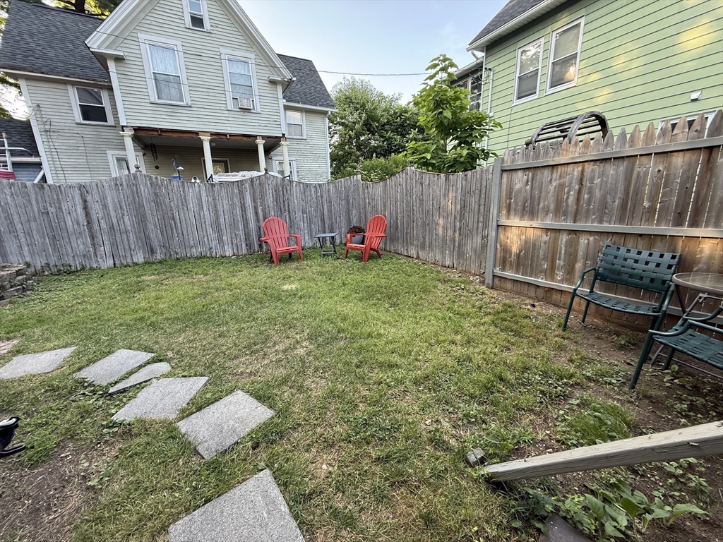 11 Amherst Street Worcester, MA 01602 - Photo 25 of 30