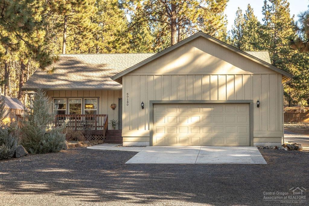 60180 Turquoise Road Bend, OR 97702 - Photo 1 of 25 Primary Photo