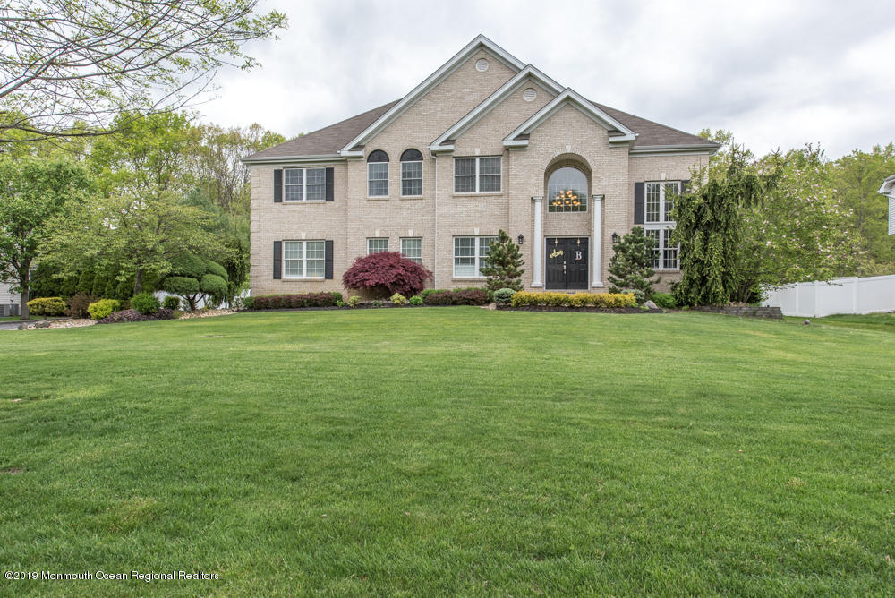 11 Round Hill Road Jackson, NJ 08527 - Photo 2 of 69 a view of a house with a yard