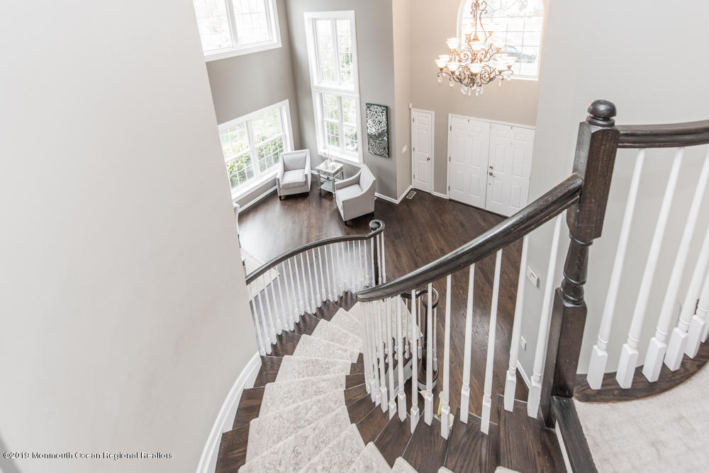 11 Round Hill Road Jackson, NJ 08527 - Photo 3 of 69 GRAND ENTRY FOYER