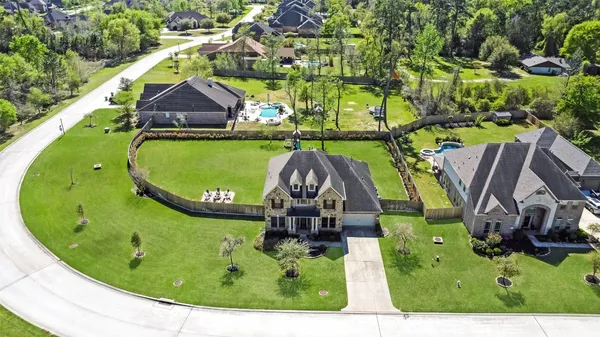 $639,000 | 10003 Banestone Boulevard, Tomball, TX 77375