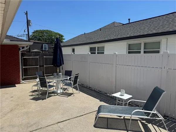 $325,000 | 4412 Lefkoe Street, Metairie, LA 70006