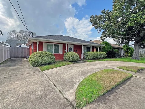 $325,000 | 4412 Lefkoe Street, Metairie, LA 70006