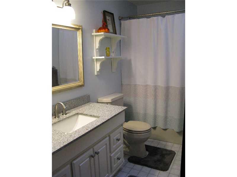 10112 Deer View Point Road Wexford, PA 15090 - Photo 18 of 24 Full Bath.