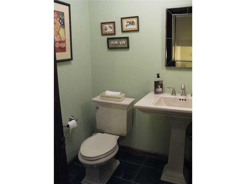 10112 Deer View Point Road Wexford, PA 15090 - Photo 10 of 24 Partial Bath.