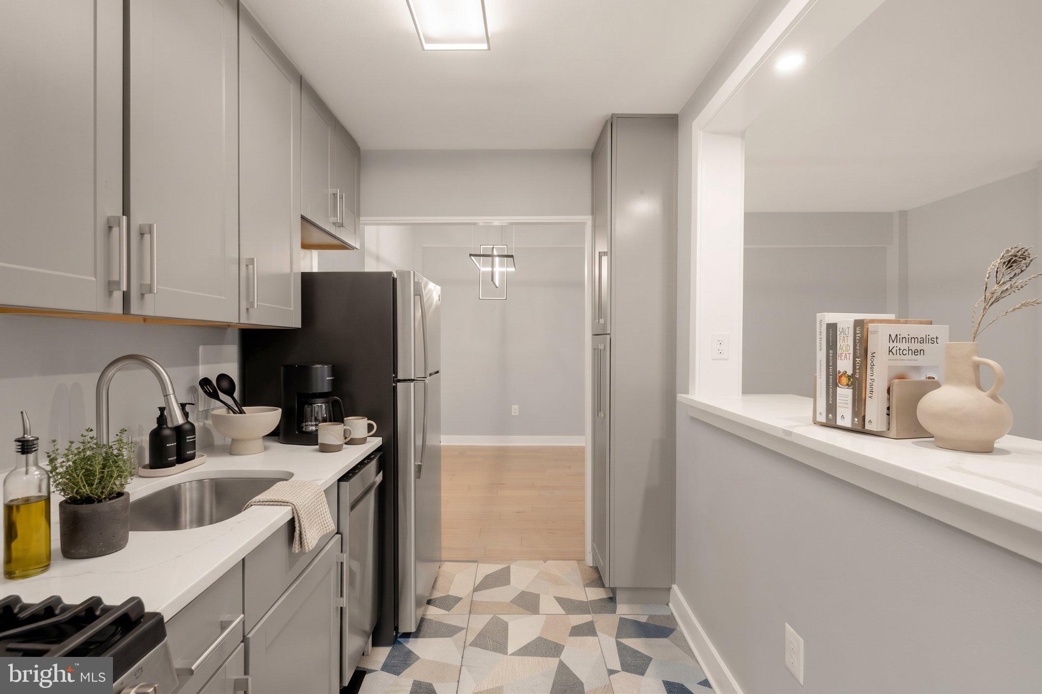 4100 W Street Northwest, Unit 101 Washington, DC 20007 - Photo 19 of 28 Deep sink