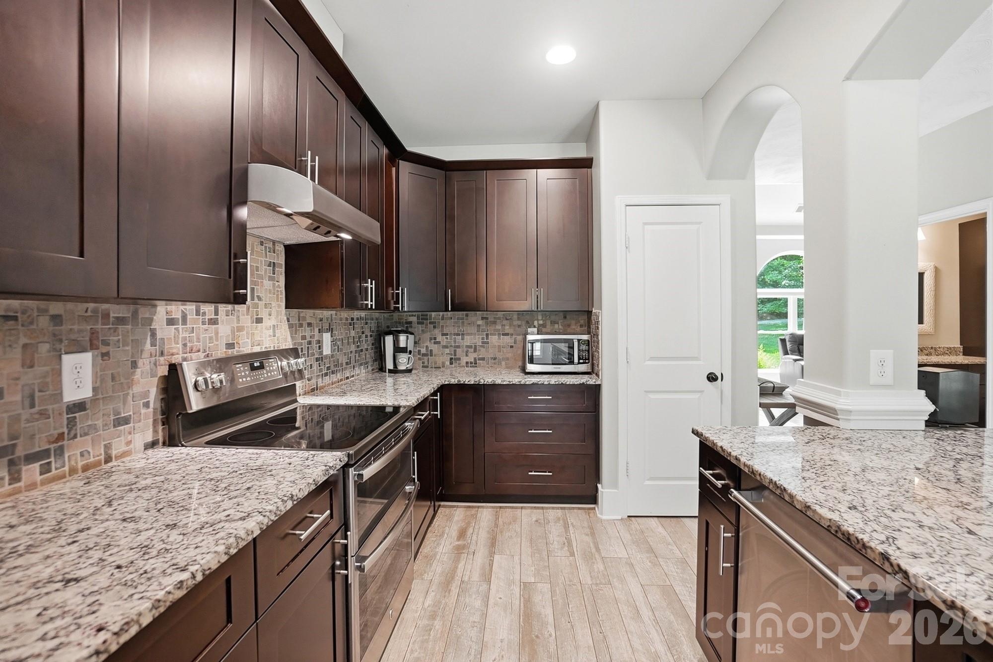 9151 Vagabond Road Charlotte, NC 28227 - Photo 15 of 48