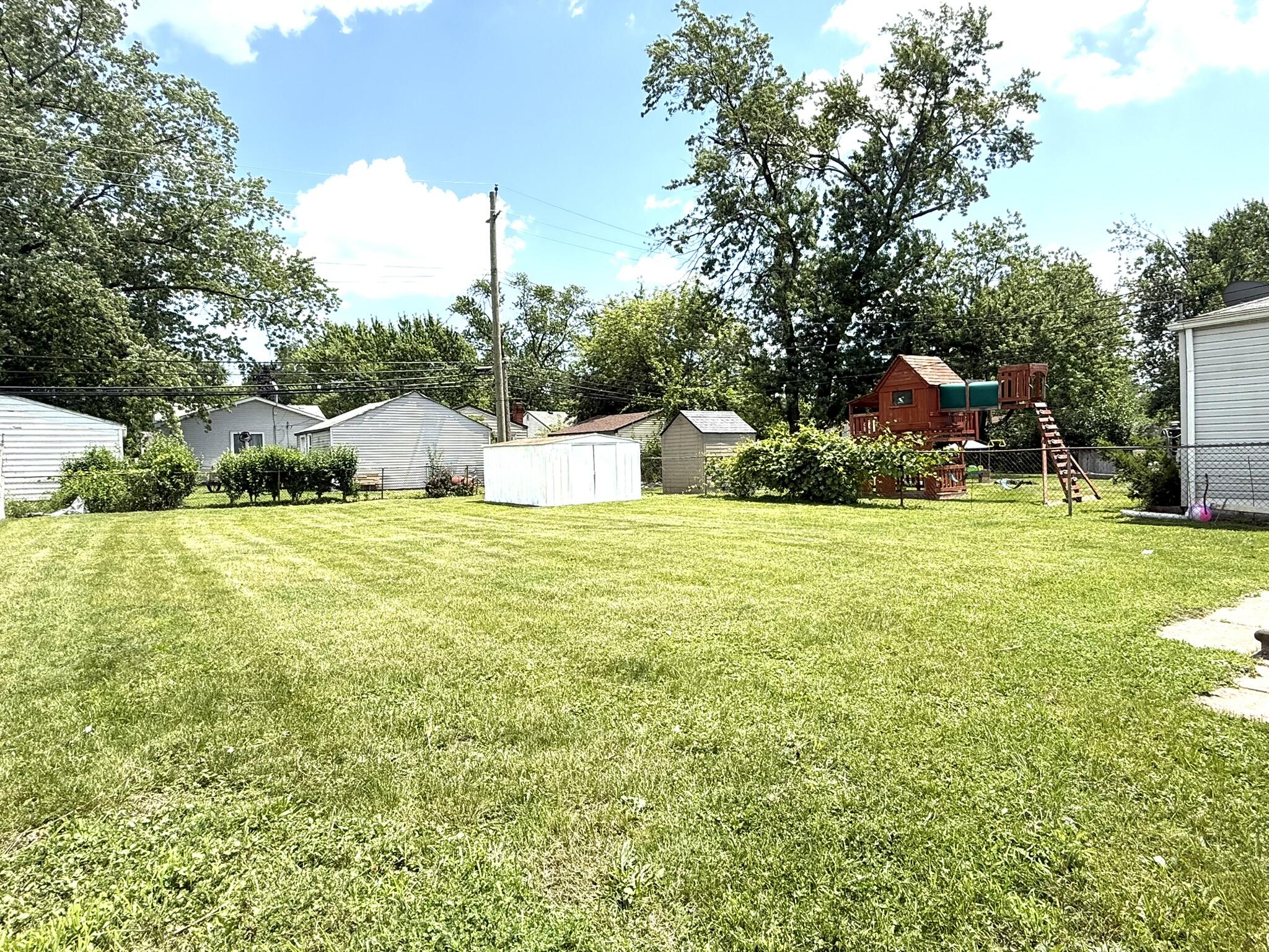 5873 Merrick Street Taylor, MI 48180 - Photo 5 of 20 Backyard