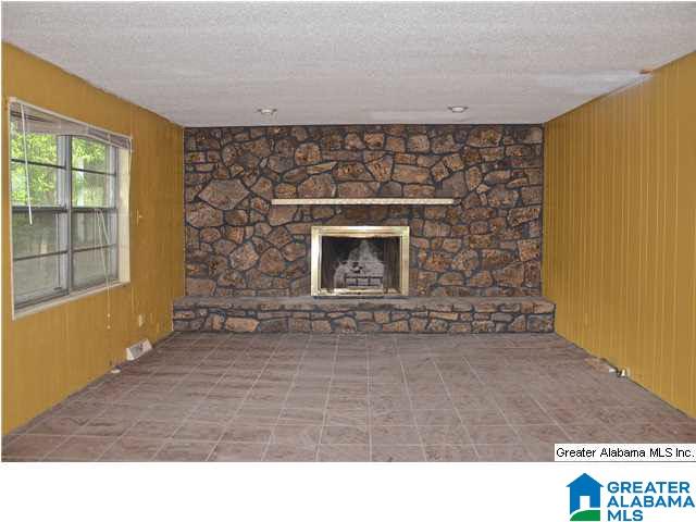 437 Burgundy Road Birmingham, AL 35215 - Photo 11 of 32
