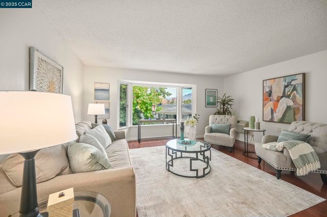 $229,000 | 3465 Tice Creek Drive, Unit 4, Walnut Creek, CA 94595