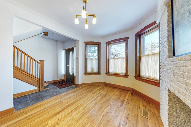 3843 West Addison Street Chicago, IL 60618 - Photo 12 of 36