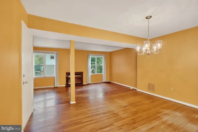 $499,000 | 2890 Schoolhouse Circle, Silver Spring, MD 20902