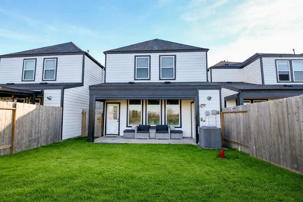 $2,500 | 2917 Skyline Mesa Drive, Houston, TX 77047