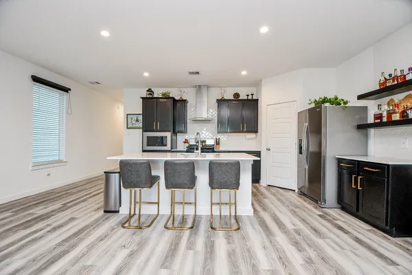 $2,500 | 2917 Skyline Mesa Drive, Houston, TX 77047