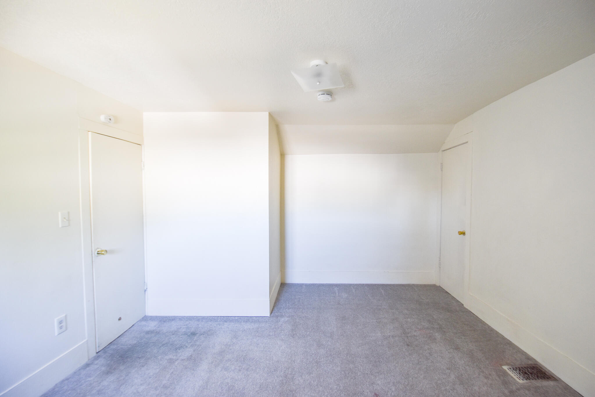 67 West Washington Street Coldwater, MI 49036 - Photo 19 of 42 DSC_0140