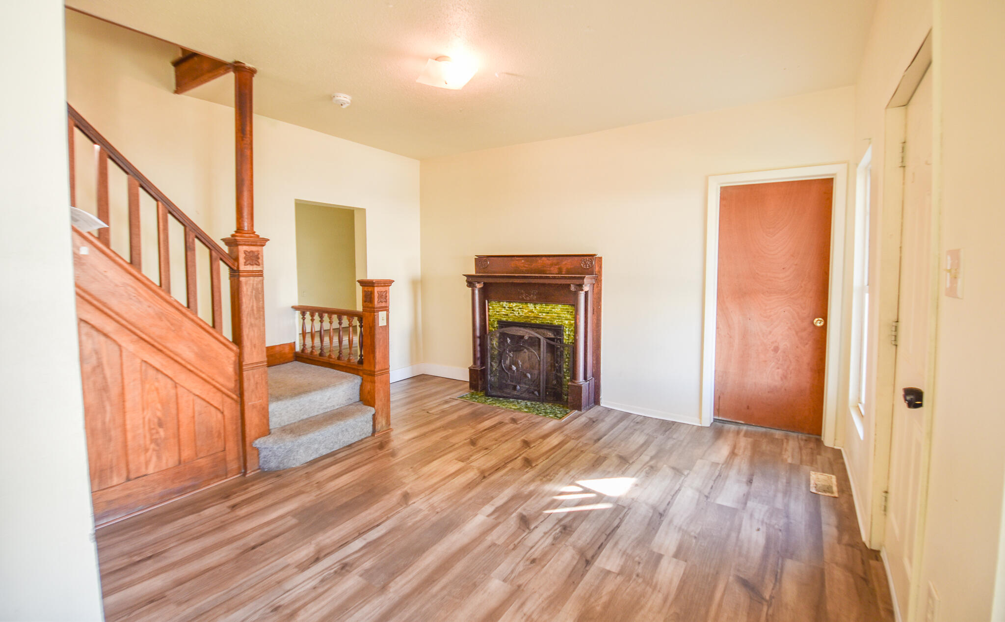 67 West Washington Street Coldwater, MI 49036 - Photo 8 of 42 DSC_0104