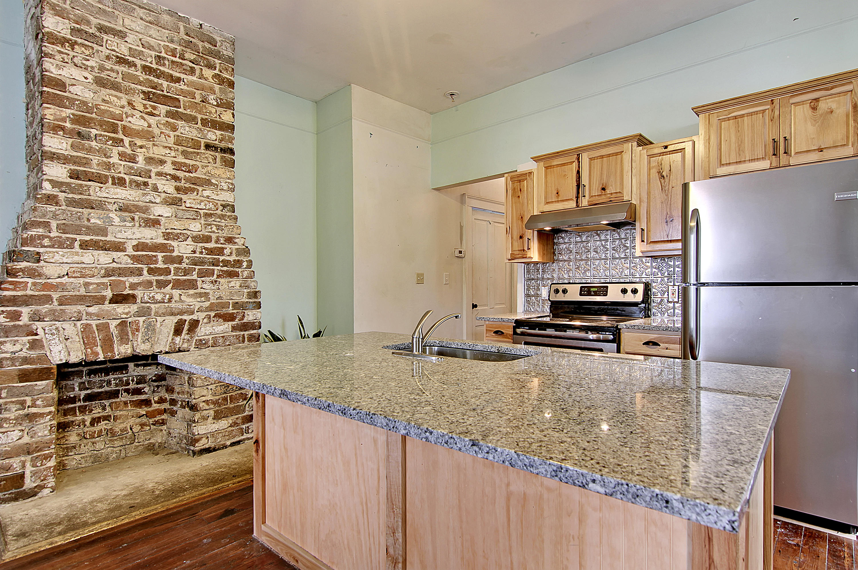 256-256.5 Rutledge Avenue Charleston, SC 29403 - Photo 14 of 36 Kitchen
