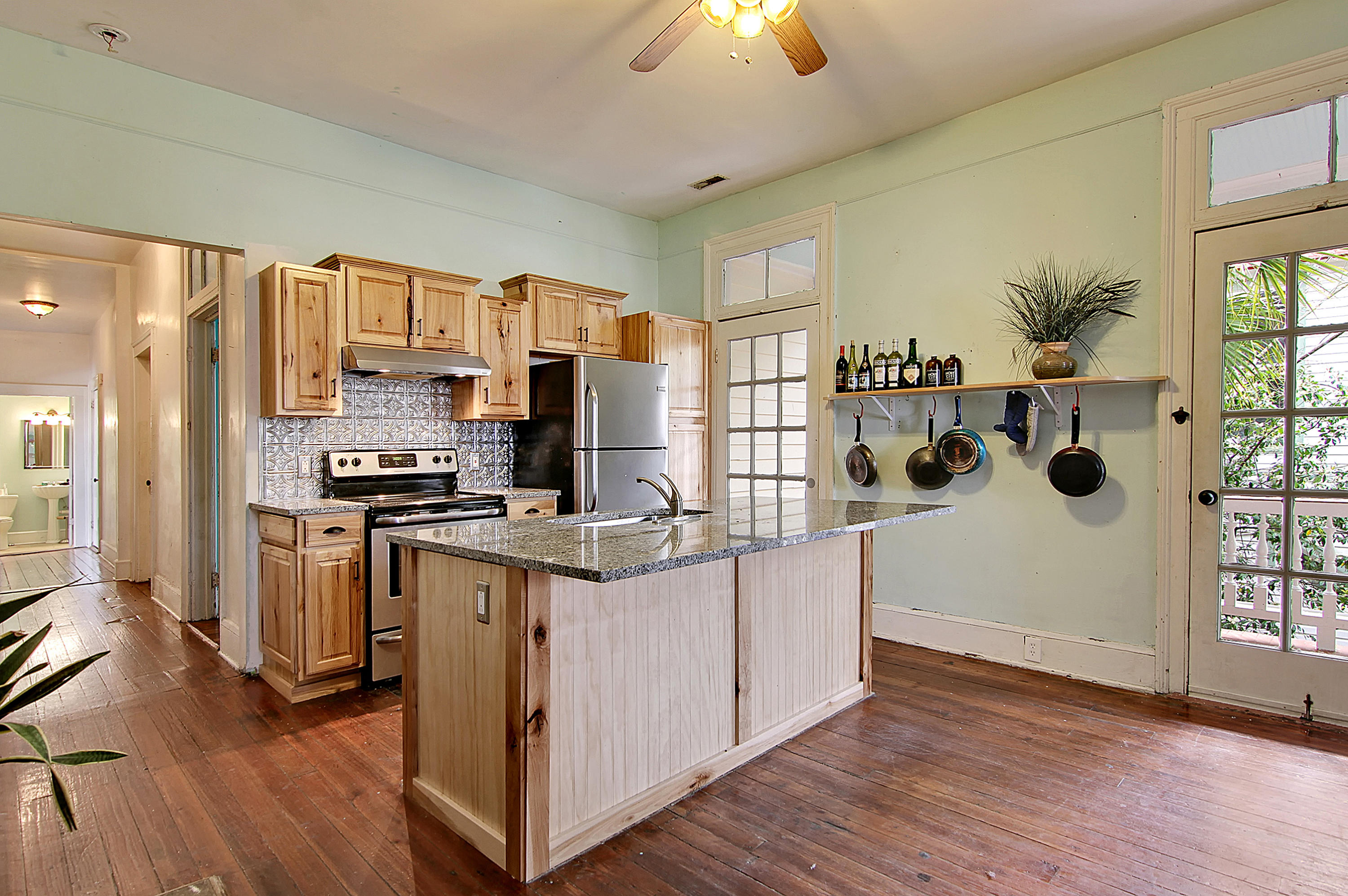 256-256.5 Rutledge Avenue Charleston, SC 29403 - Photo 15 of 36 Kitchen