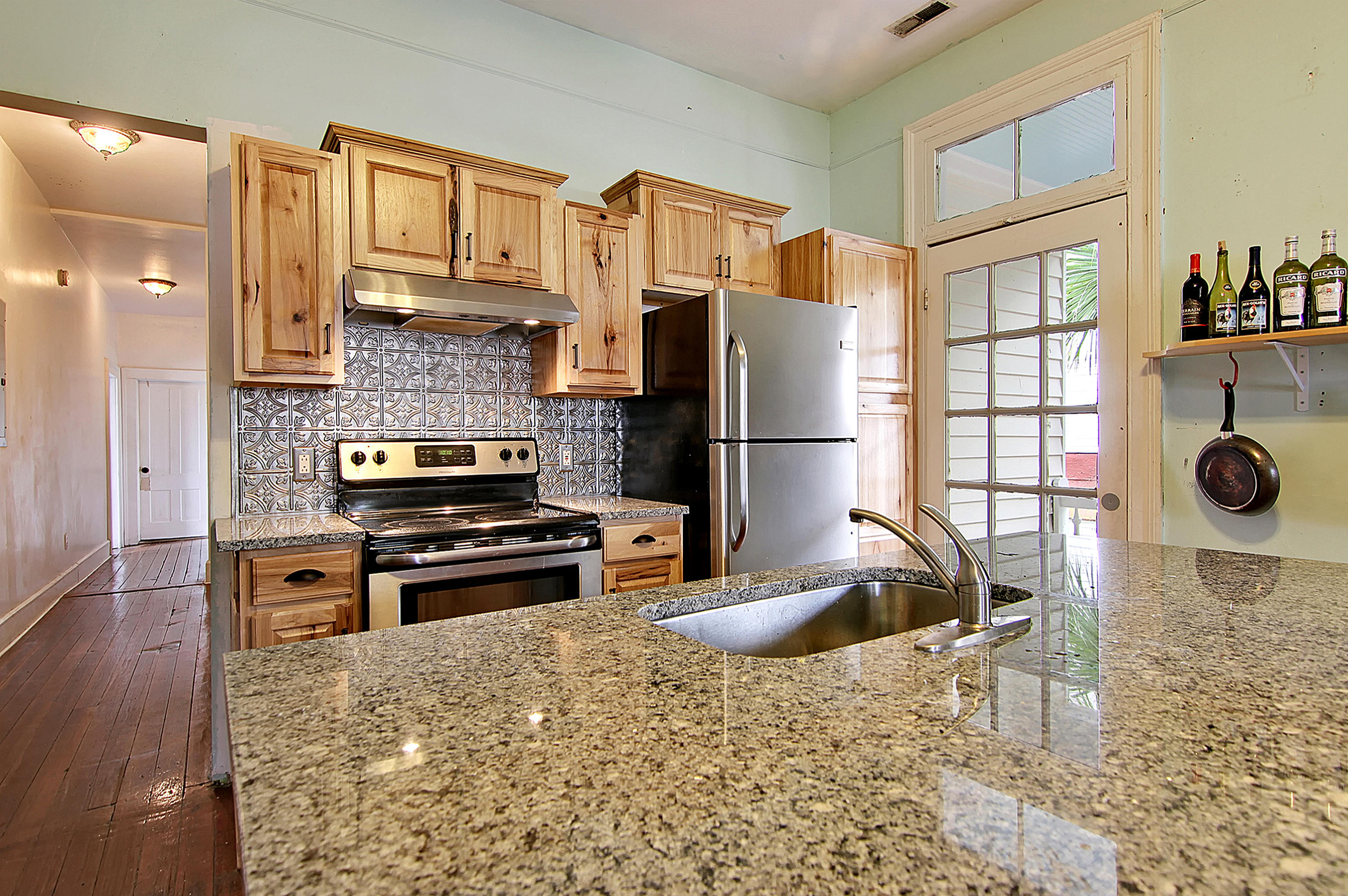 256-256.5 Rutledge Avenue Charleston, SC 29403 - Photo 16 of 36 Kitchen