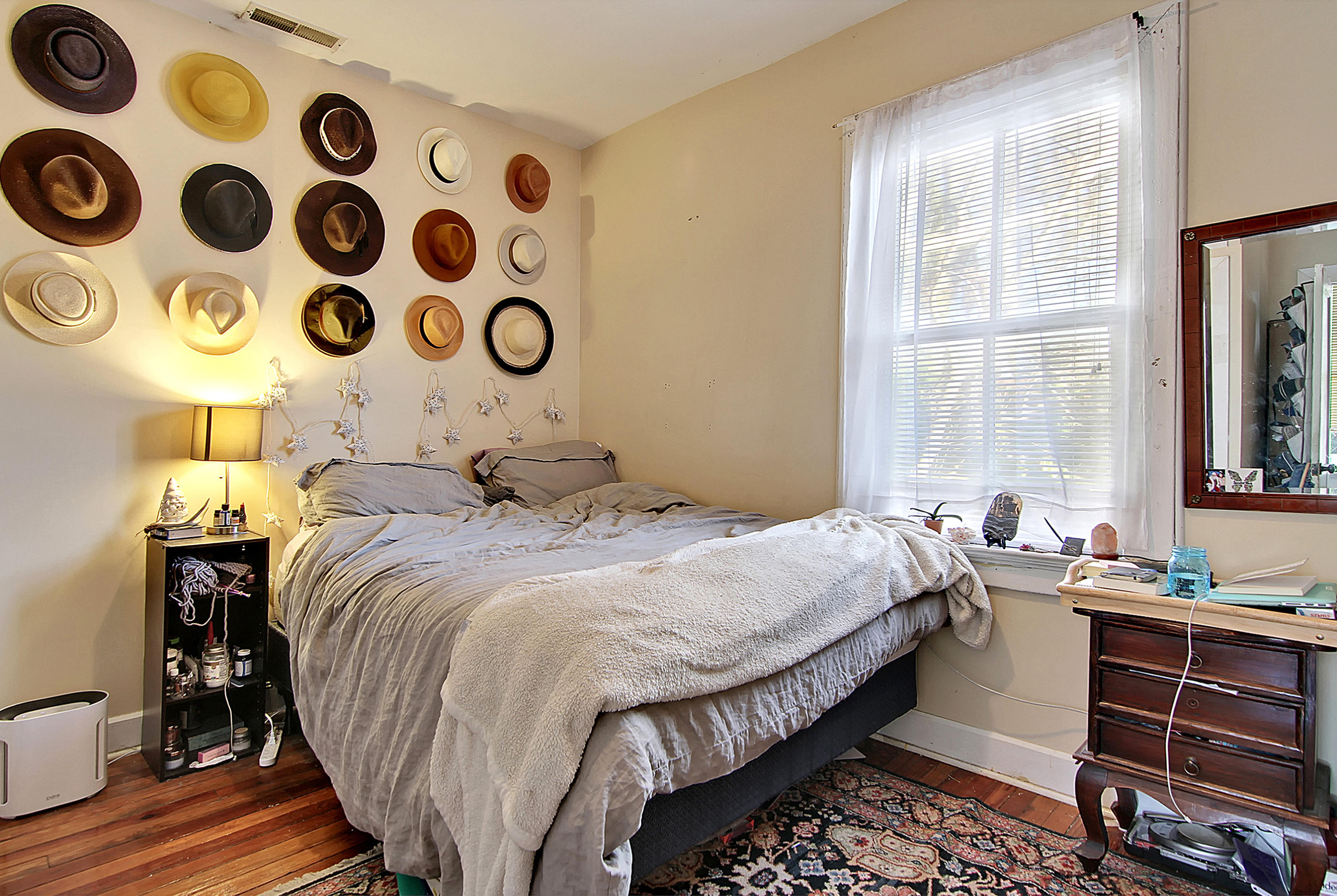 256-256.5 Rutledge Avenue Charleston, SC 29403 - Photo 32 of 36 256 1/2 Bedroom