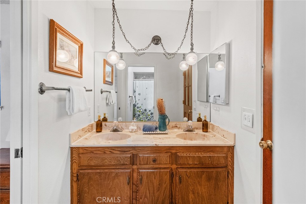 19213 Tecumseh Road Apple Valley, CA 92307 - Photo 38 of 43