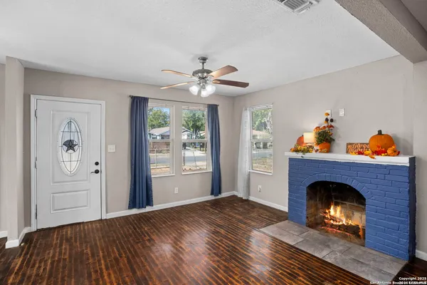 $1,650 | 1530 Southwest 19th Street, San Antonio, TX 78207
