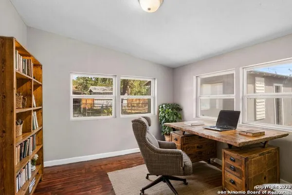 $1,650 | 1530 Southwest 19th Street, San Antonio, TX 78207