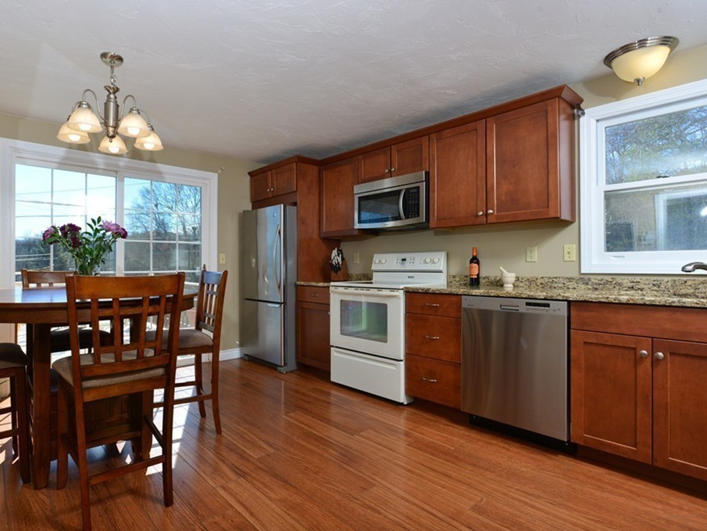 110 Cowell Road, Unit 110 Wrentham, MA 02093 - Photo 4 of 17 Gallery Image 4
