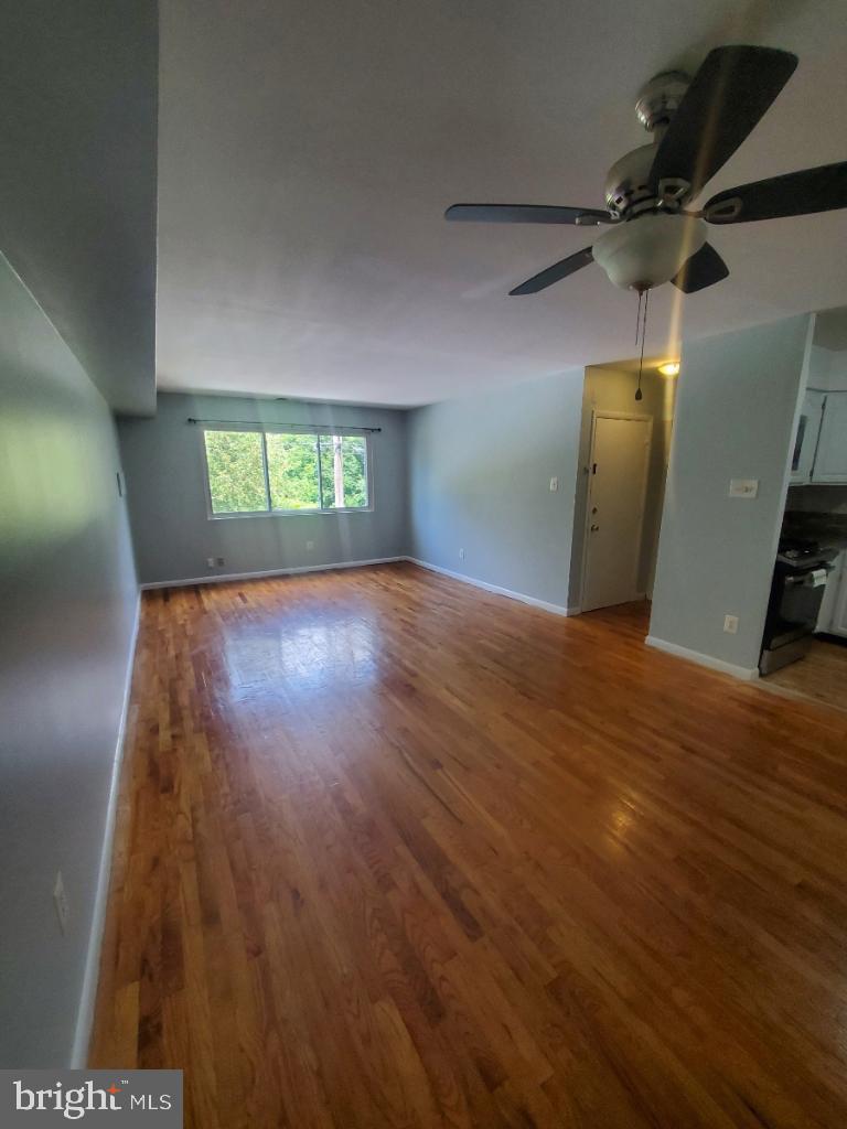 10855 Academy Road Philadelphia, PA 19154 - Photo 15 of 20
