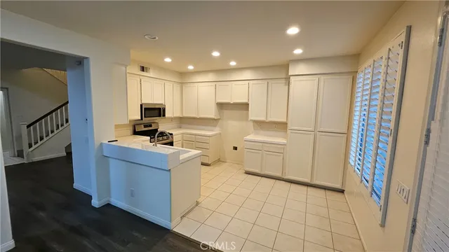 $4,250 | 13502 Windsor Court, La Mirada, CA 90638