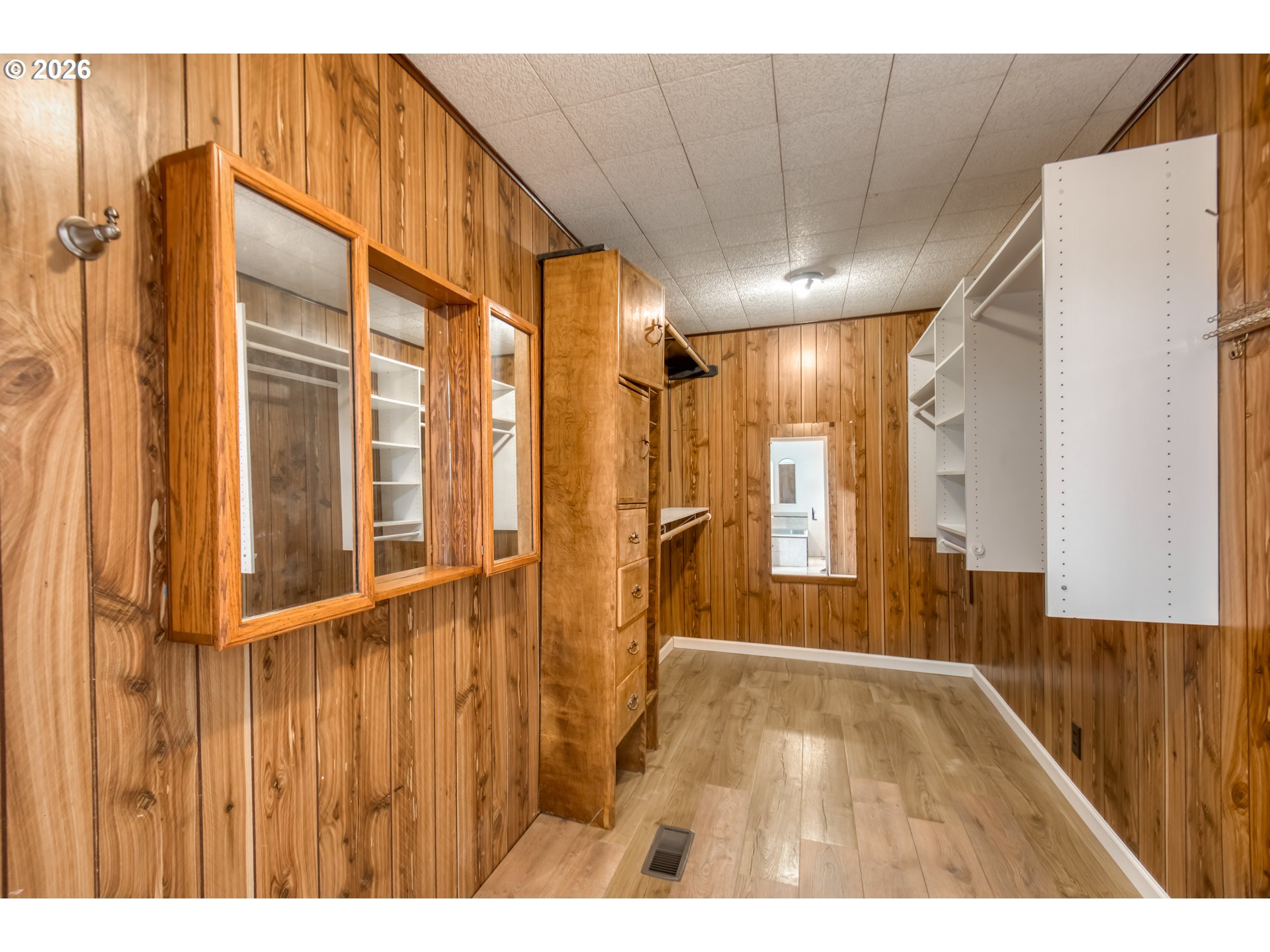 29729 Southwest Old Well Road West Linn, OR 97068 - Photo 13 of 44