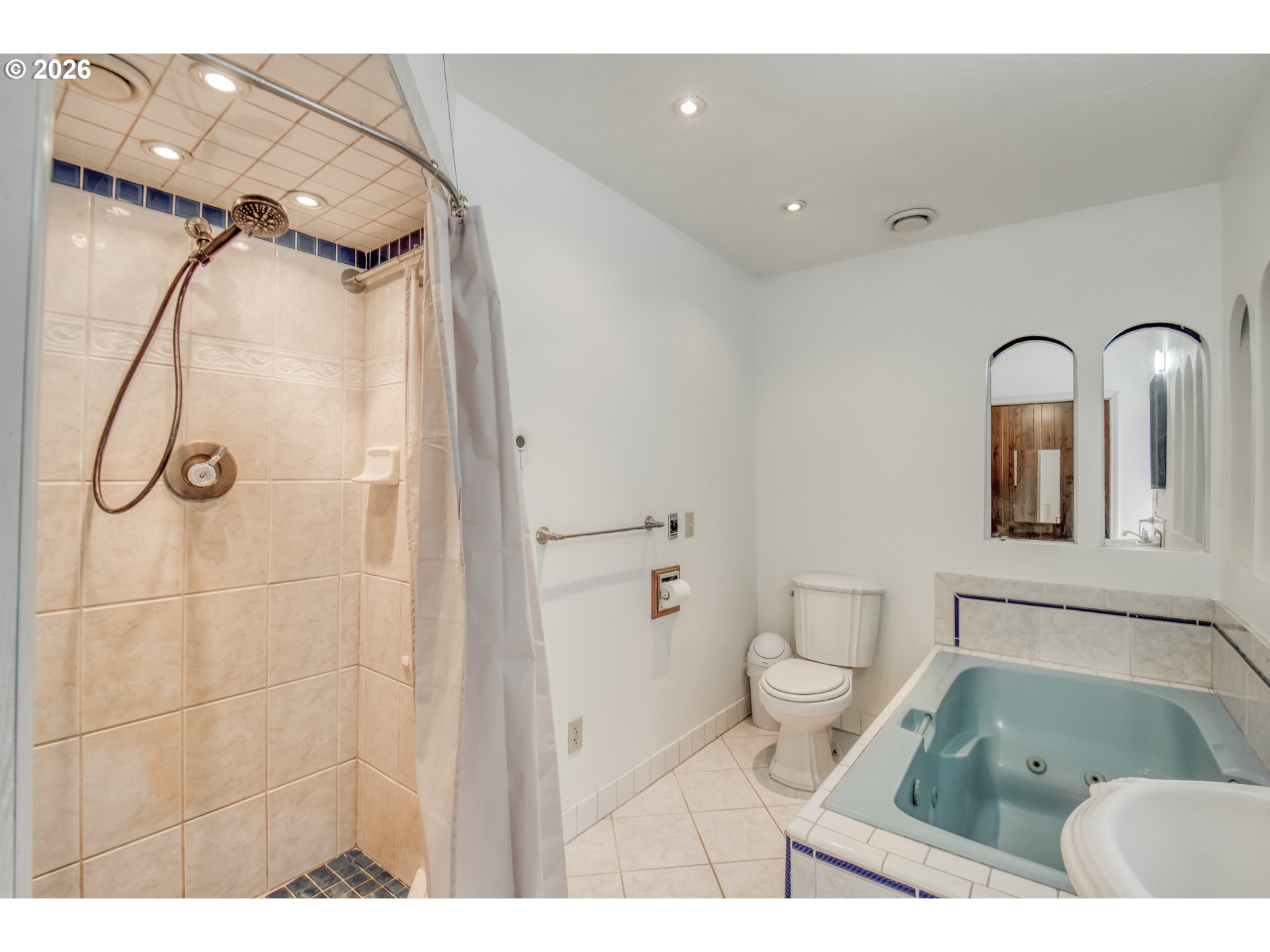 29729 Southwest Old Well Road West Linn, OR 97068 - Photo 15 of 44